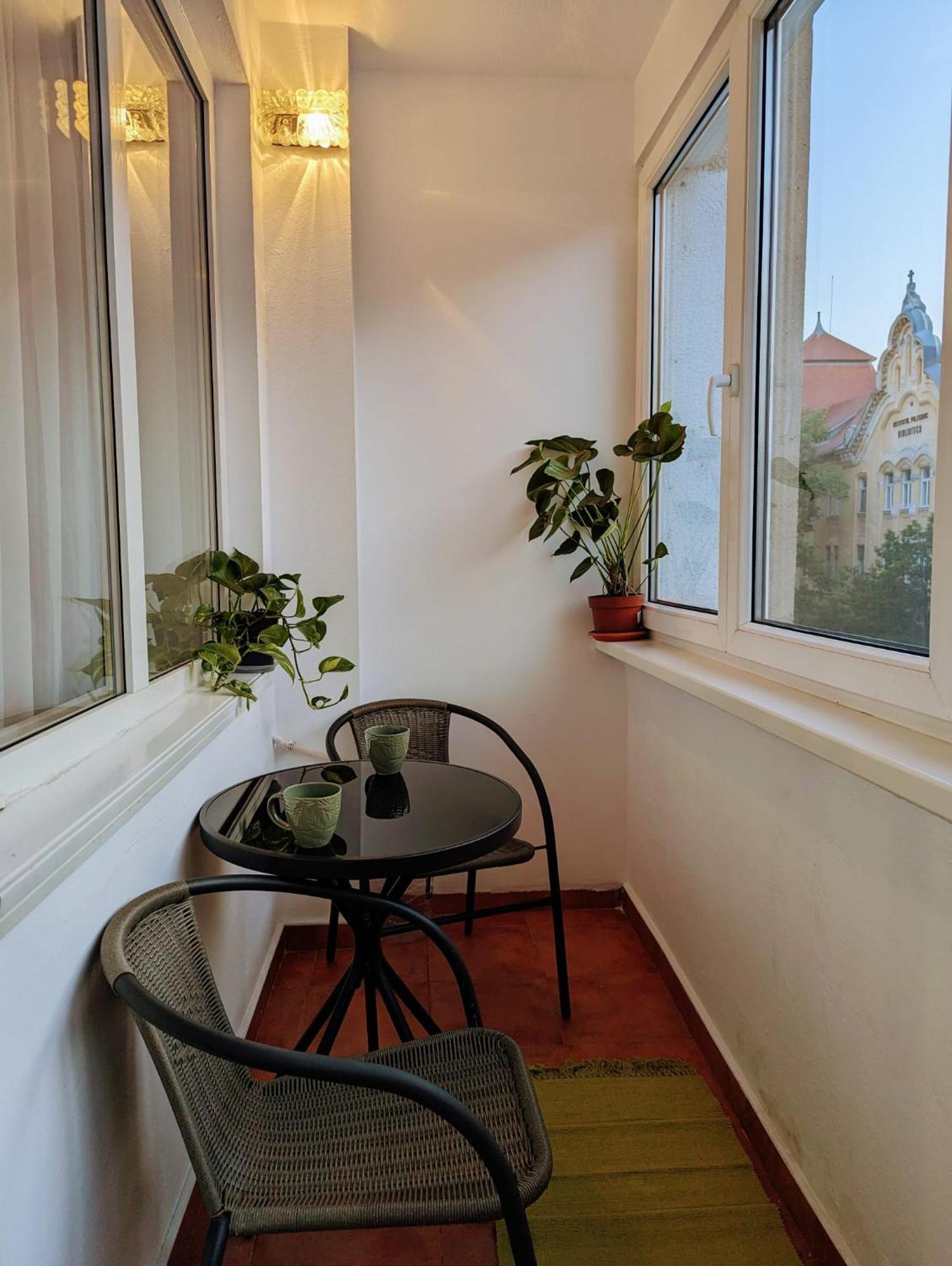 Peaceful Victory Square Home Timişoara Extérieur photo